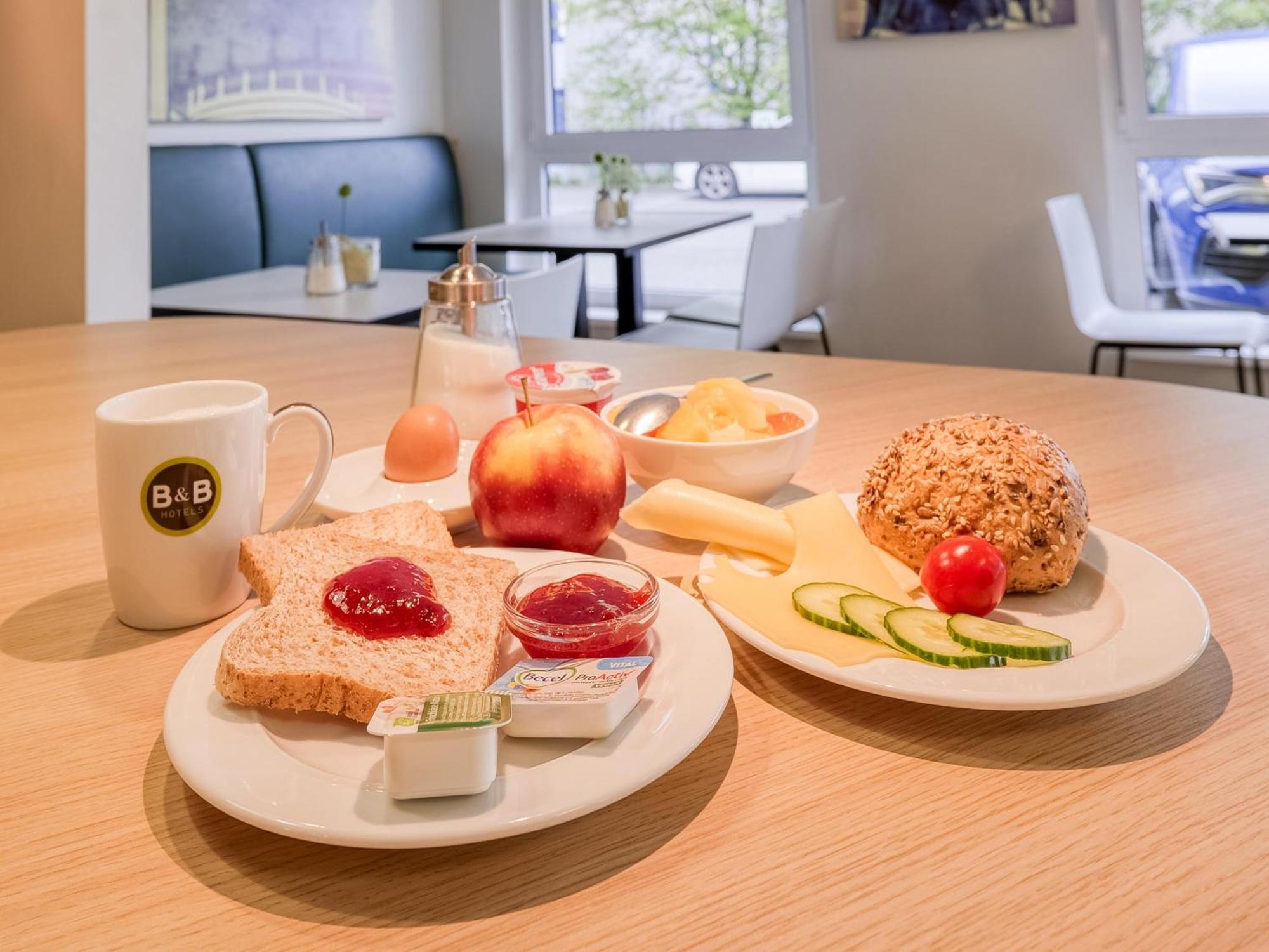 B&B Hotel Stuttgart-Vaihingen Bagian luar foto