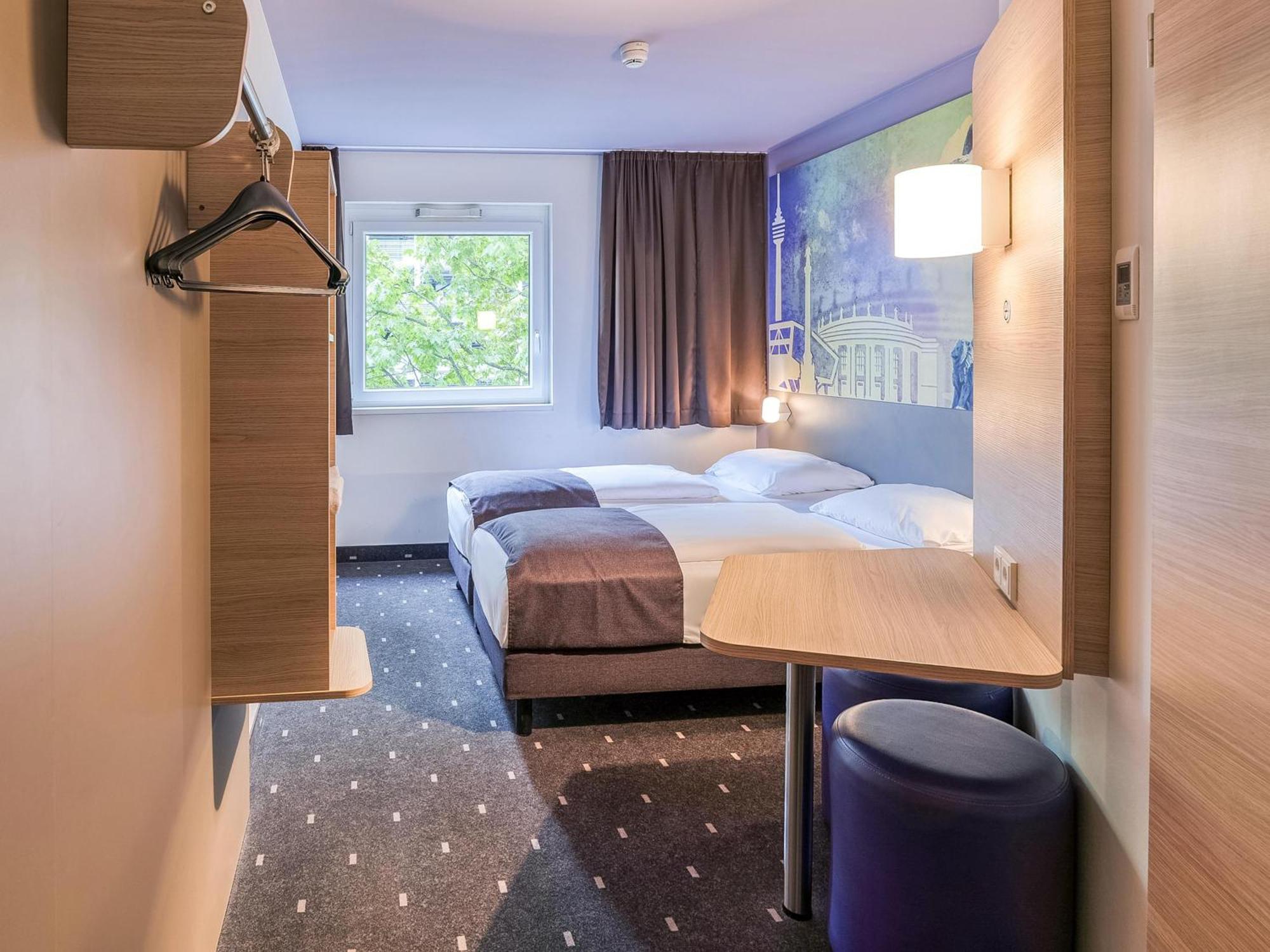 B&B Hotel Stuttgart-Vaihingen Bagian luar foto