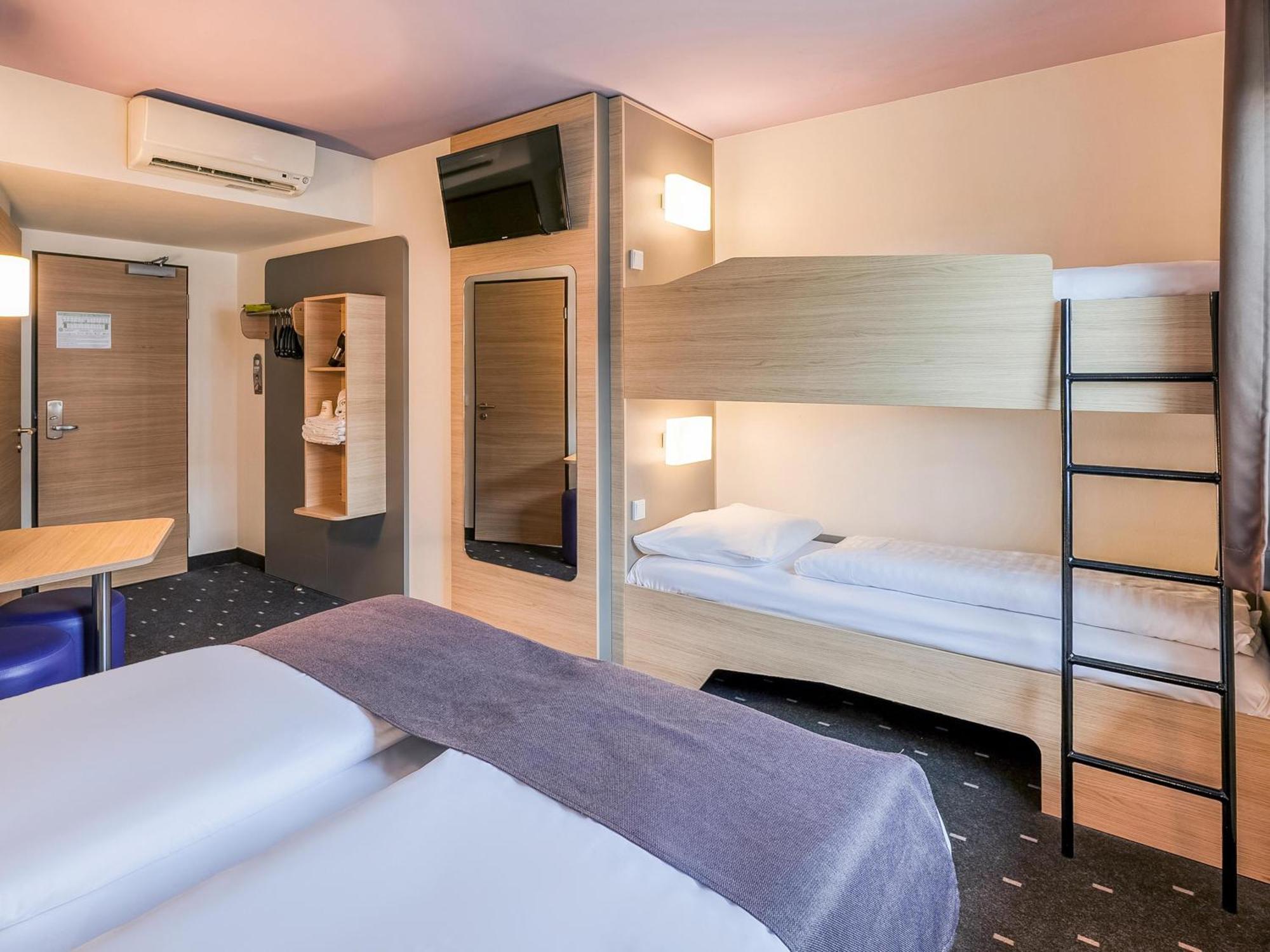 B&B Hotel Stuttgart-Vaihingen Bagian luar foto