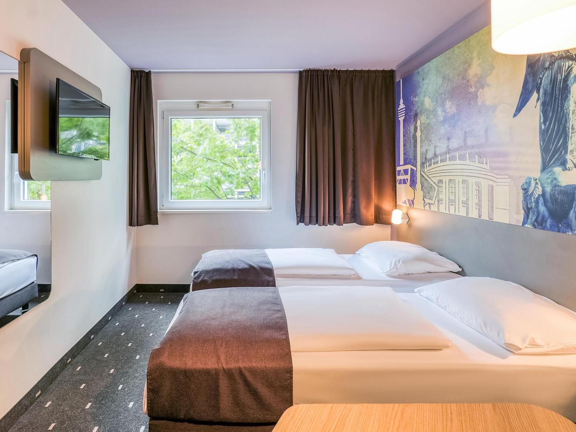 B&B Hotel Stuttgart-Vaihingen Bagian luar foto
